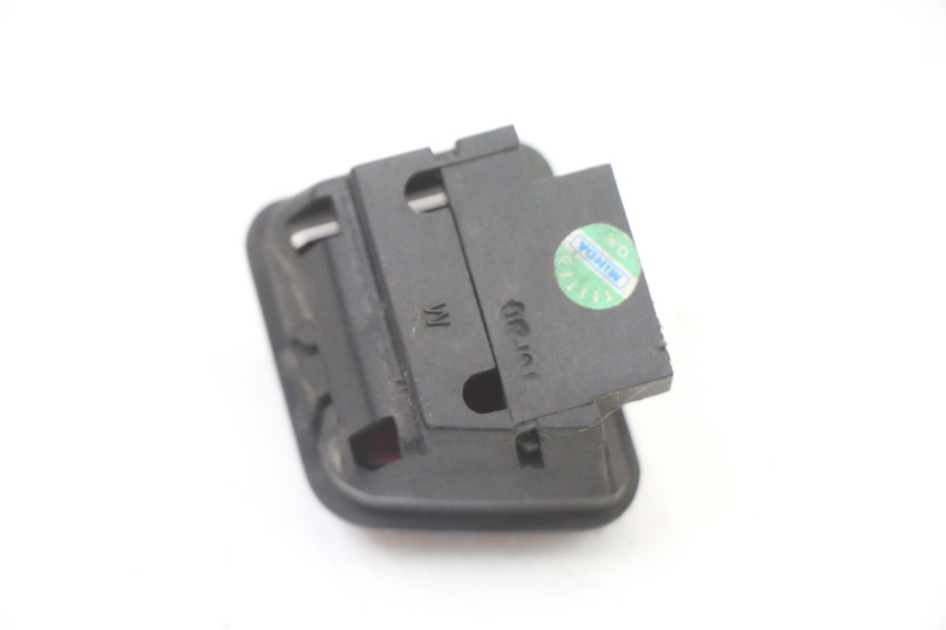 photo de IGNITION SWITCH CONTROL PIAGGIO MP3 LT 400 (2007 - 2012) - Alternative perspective