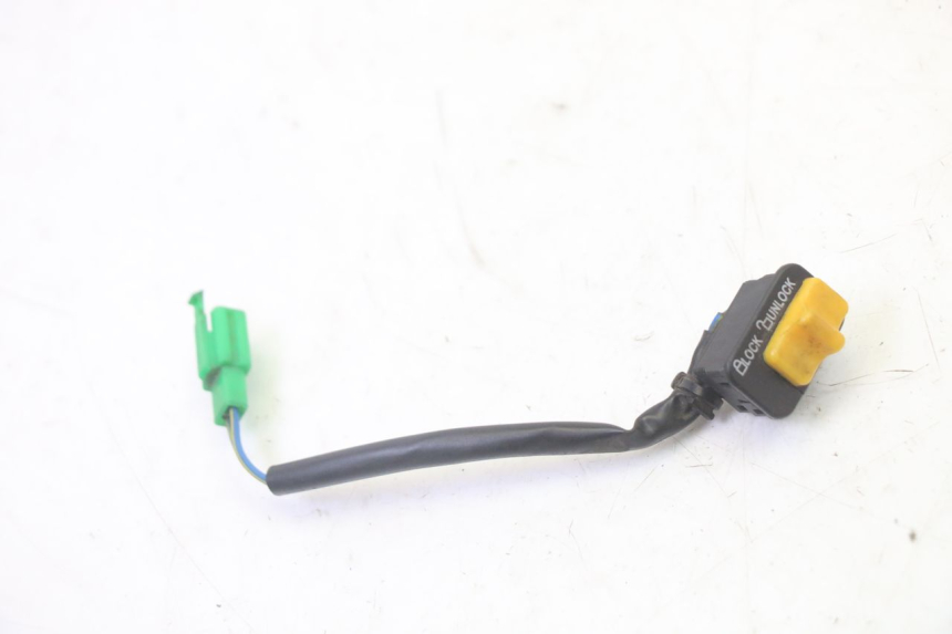 photo de SWITCH ON OFF PEUGEOT TWEET 4T 50 (2018 - 2022) - Main view