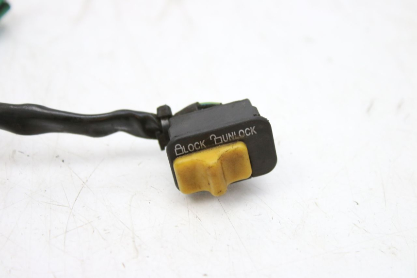 photo de IGNITION SWITCH ASSEMBLY PEUGEOT TWEET 125 (2010 - 2017) - Technical close-up