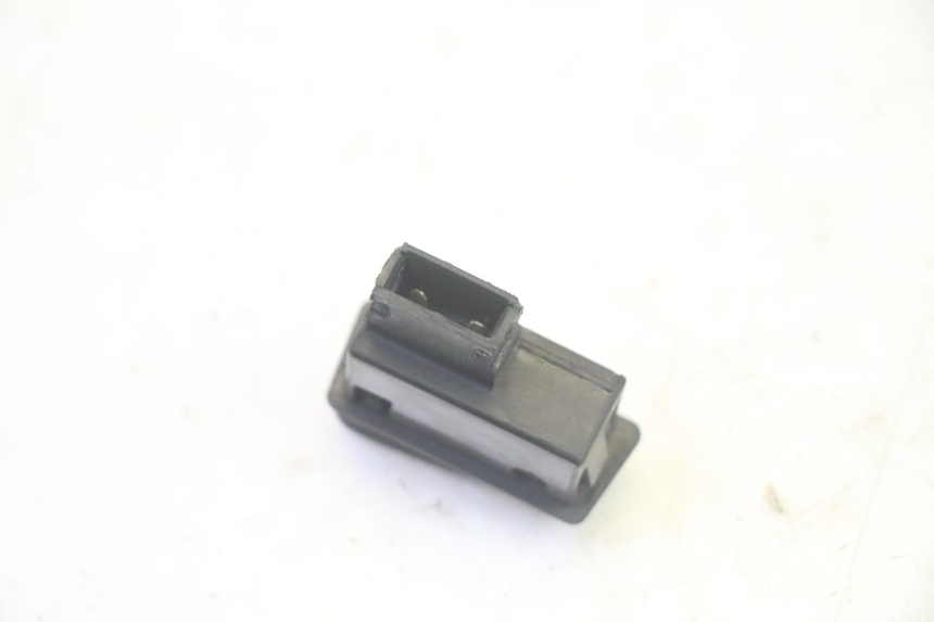 photo de STARTER SWITCH SYM FIDDLE 3 III 125 (2014 - 2020) - Alternative perspective