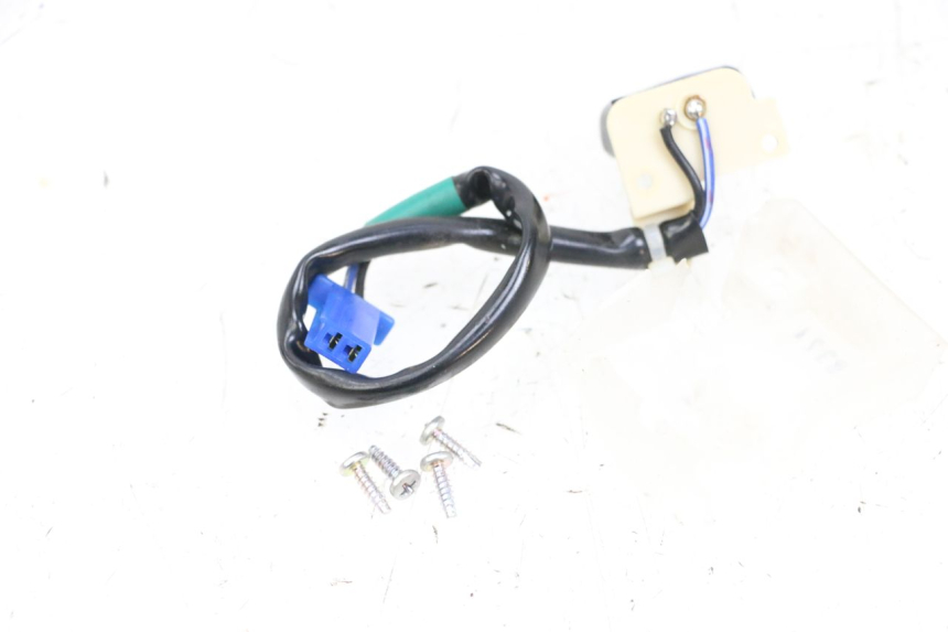 photo de STARTER MBK FLAME X 125 (2007 - 2016) - Zoom on usage condition