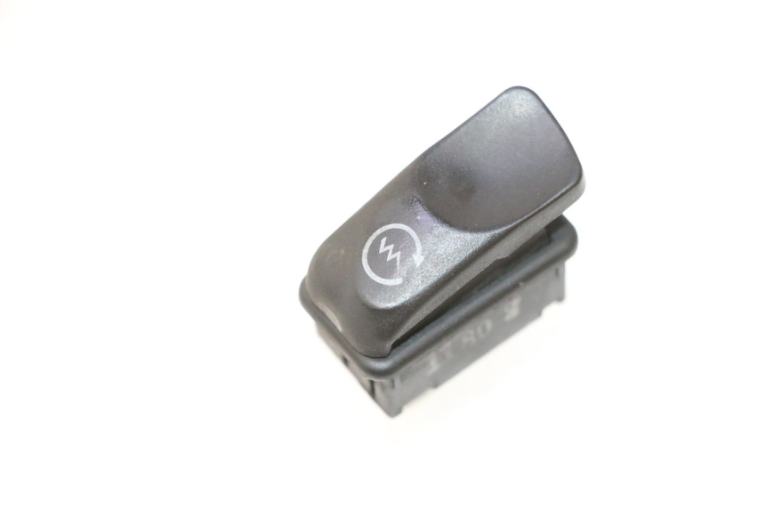 photo de STARTER SWITCH PIAGGIO LIBERTY IGET 4T 50 (2015 - 2020) - Component detail