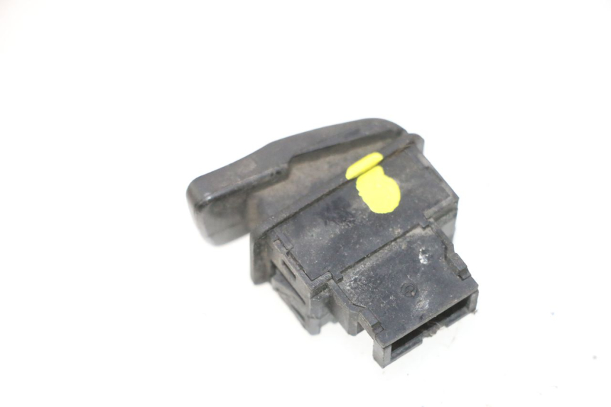photo de STARTER SWITCH PIAGGIO LIBERTY IGET 4T 50 (2015 - 2020) - Alternative perspective