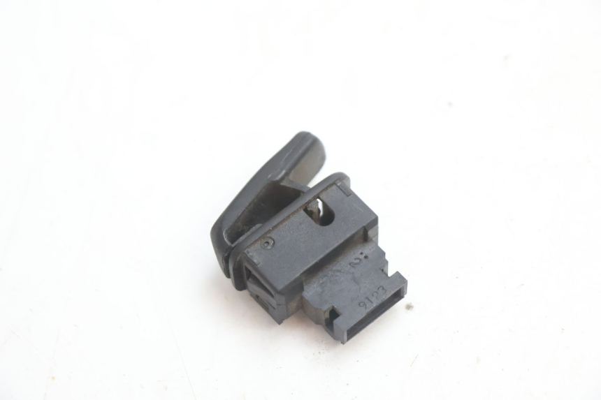 photo de STARTER PIAGGIO MP3 LT 300 (2010 - 2016) - Zoom on usage condition