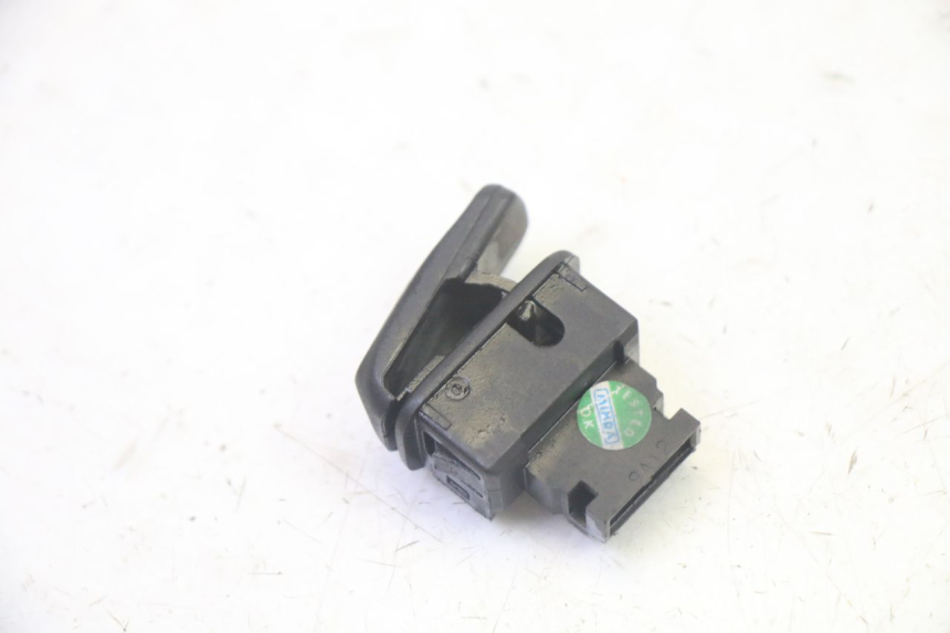 photo de STARTER PIAGGIO MP3 RL 250 (2006 - 2010) - Zoom on usage condition