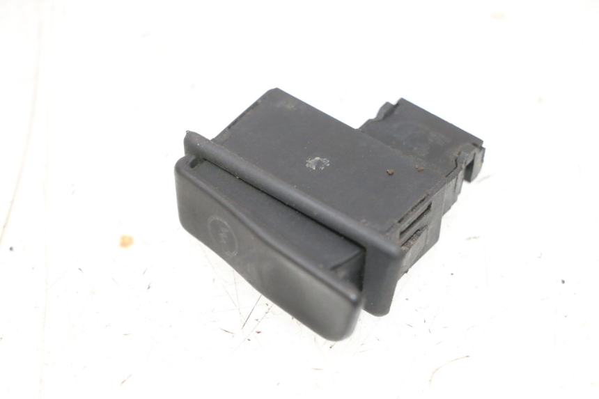 photo de STARTER SWITCH SYM ORBIT 2 4T 50 (2008 - 2017) - Zoom on usage condition