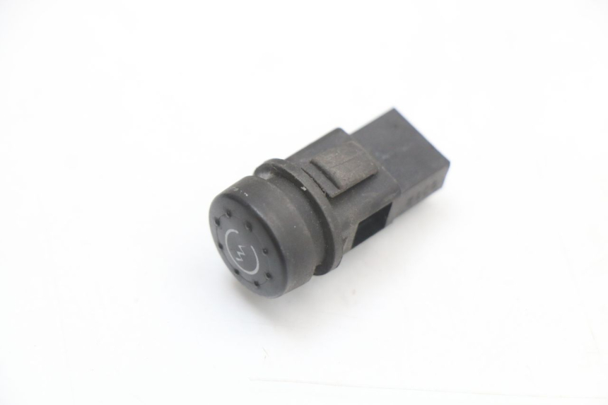 photo de STARTER SWITCH GILERA RUNNER SP 50 (2009 - 2017) - Component detail