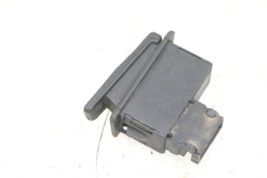 photo de STARTER SWITCH SYM ORBIT 2 4T 50 (2008 - 2017) - Zoom on usage condition