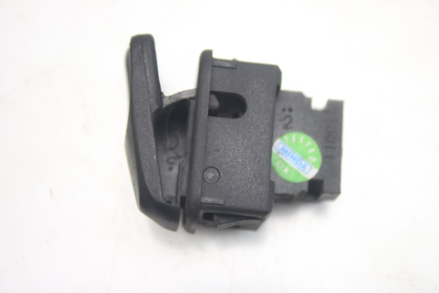 photo de STARTER SWITCH PIAGGIO VESPA S 2T 50 (2007 - 2014) - Zoom on usage condition