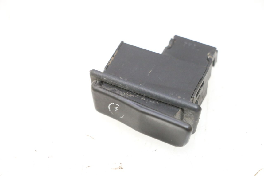 photo de STARTER SWITCH YAMAHA XMAX X-MAX 125 (2006 - 2009) - Zoom on usage condition