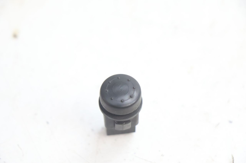 photo de STARTER SWITCH PIAGGIO X9 EVOLUTION 125 (2003 - 2007) - Main view