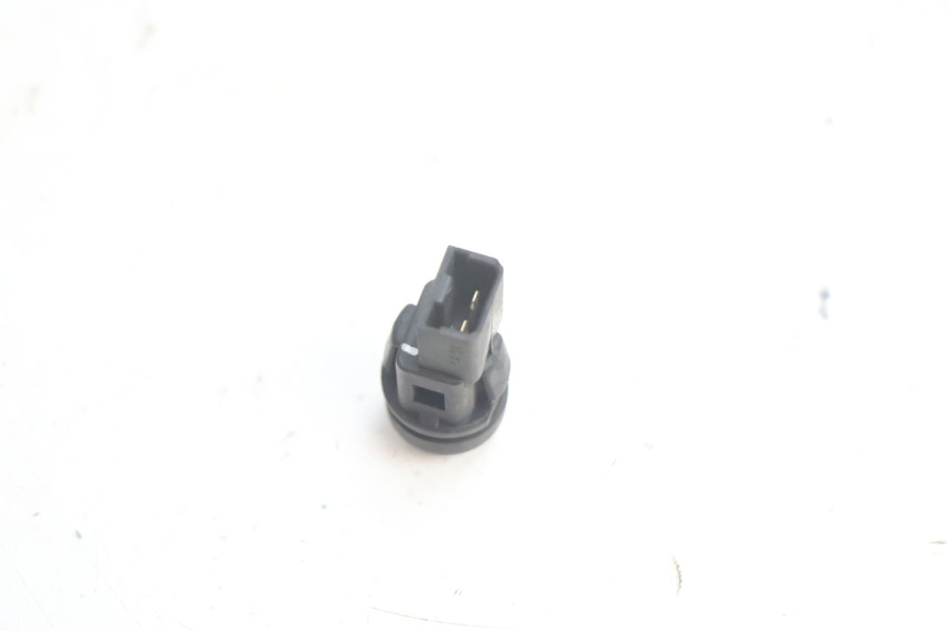 photo de STARTER SWITCH PIAGGIO X9 EVOLUTION 125 (2003 - 2007) - Alternative perspective