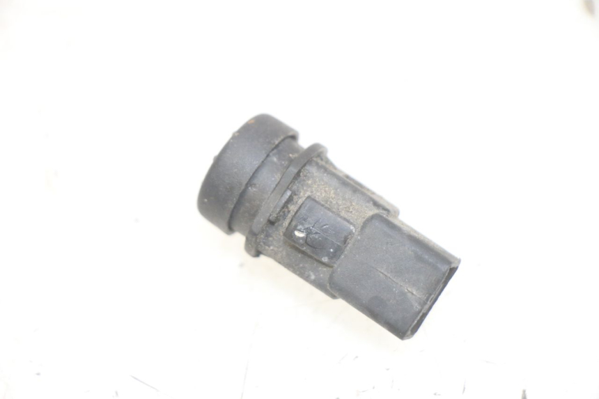 photo de STARTER SWITCH PIAGGIO X9 125 (2000 - 2003) - Zoom on usage condition