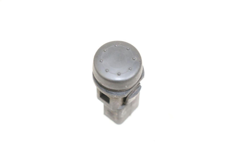 photo de STARTER SWITCH PIAGGIO X9 125 (2000 - 2003) - Main view