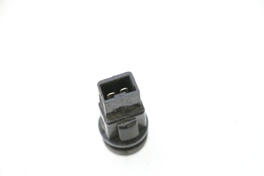photo de STARTER SWITCH PIAGGIO ZIP 4T 50 (2018 - 2020) - Alternative perspective