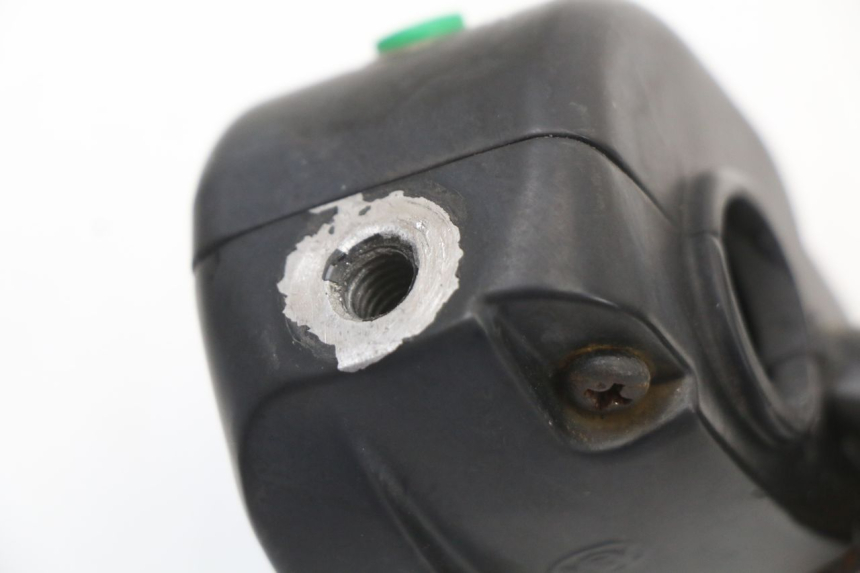 photo de Right switchgear E-MAX 80L 1 (2011 - 2014) - Technical close-up