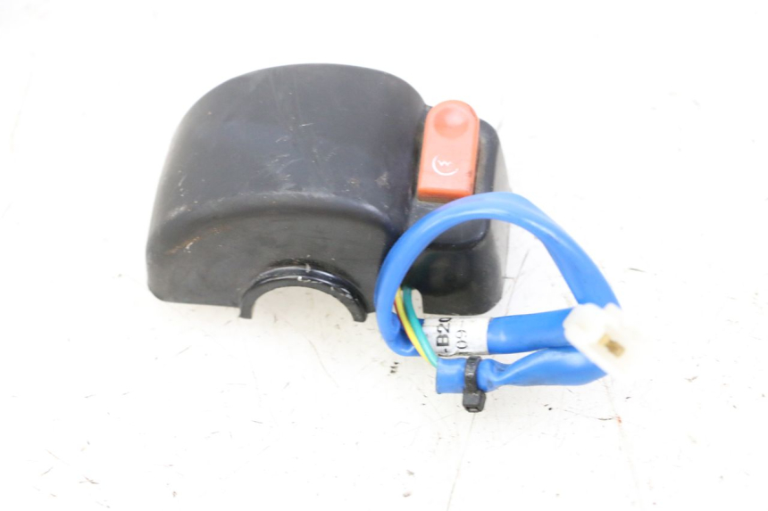 photo de RIGHT HANDLEBAR SWITCH KYMCO AGILITY 4T 50 (2018 - 2022) - Zoom on usage condition