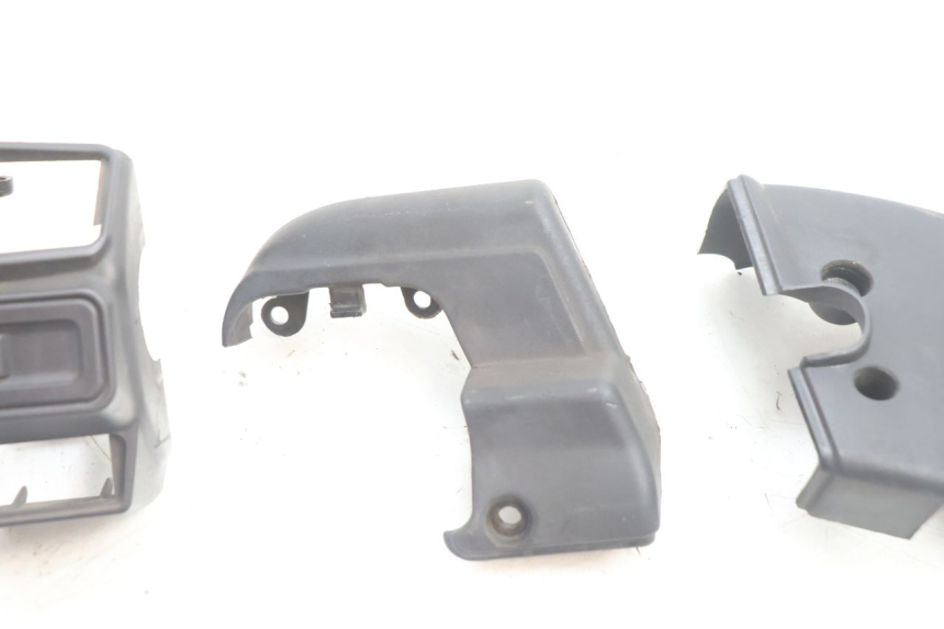photo de RIGHT SWITCH APRILIA ATLANTIC S 125 (2010 - 2013) - Zoom on usage condition