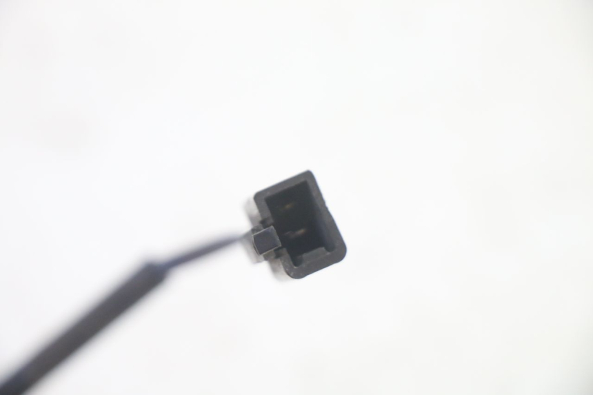 photo de RIGHT HANDLEBAR SWITCH MBK BOOSTER SPIRIT 50 (2004 - 2017) - Surface and material condition