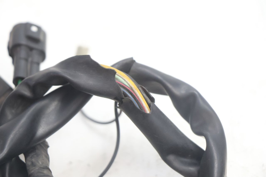 photo de RIGHT SWITCH SUZUKI BURGMAN EXECUTIVE ABS 650 (2006 - 2012) - Fixing points details