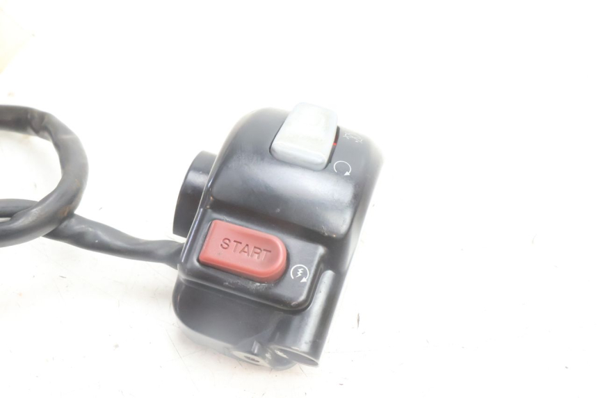 photo de RIGHT HANDLEBAR SWITCH YAMAHA BW'S BWS 125 (2010 - 2013) - Component detail