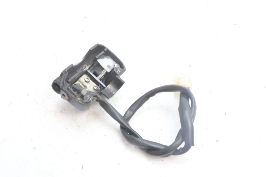 photo de RIGHT HANDLEBAR SWITCH YAMAHA BW'S BWS 125 (2010 - 2013) - Technical close-up