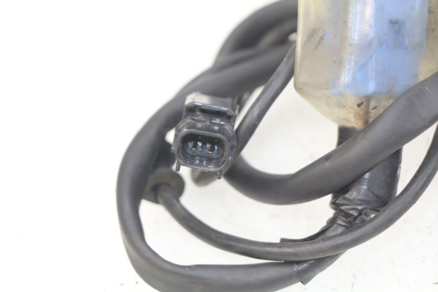 photo de RIGHT HANDLEBAR SWITCH HONDA CB R 1000 (2018 - 2023) - Technical close-up