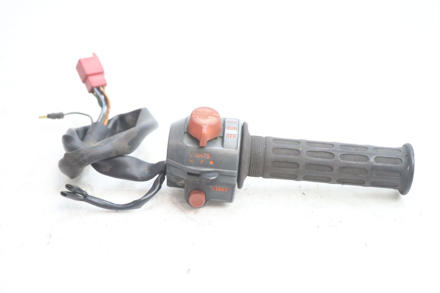 photo de RIGHT SWITCH HONDA CB TWO FIFTY 250 (1991 - 2002) - Main view