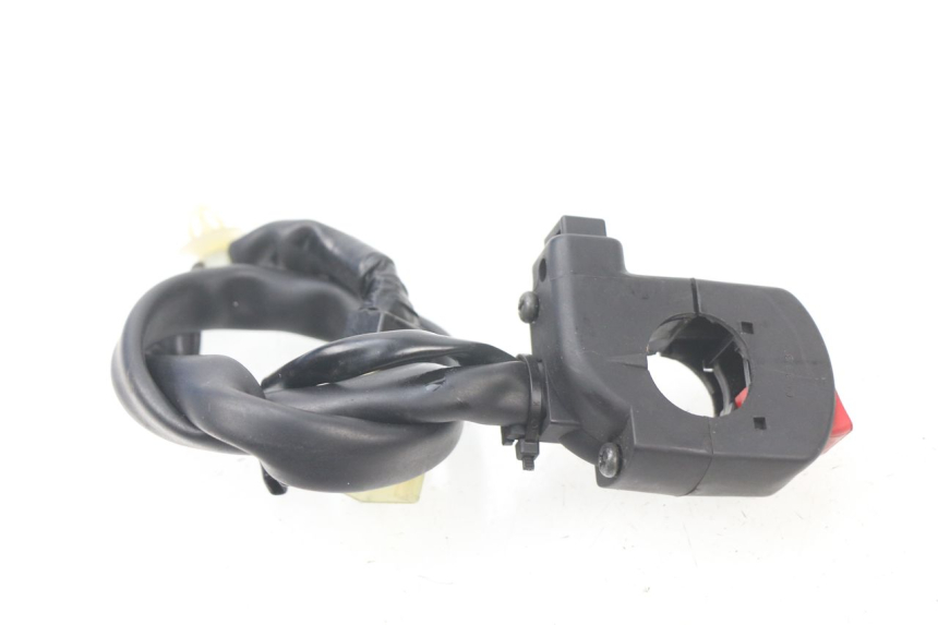photo de RIGHT SWITCH HONDA CBR RR FIREBLADE 1000 (2006 - 2007) - Zoom on usage condition