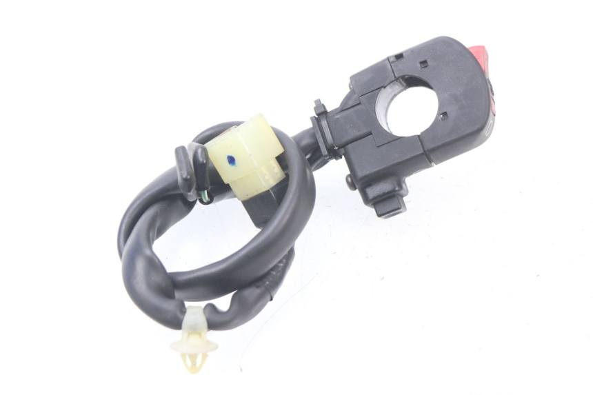 photo de RIGHT SWITCH HONDA CBR RR FIREBLADE 1000 (2006 - 2007) - Alternative perspective