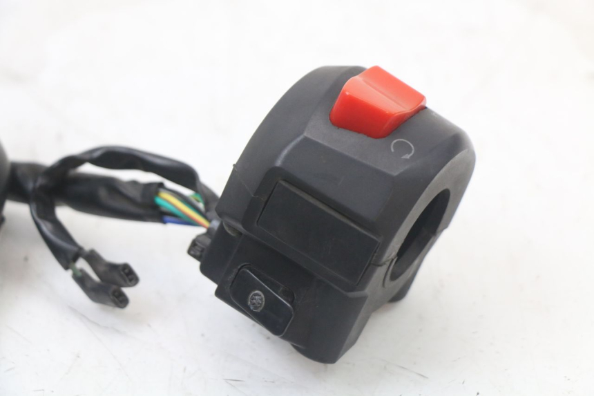 photo de RIGHT SWITCH EBROH BRAVO GLE 1 (2020 - 2024) - Component detail