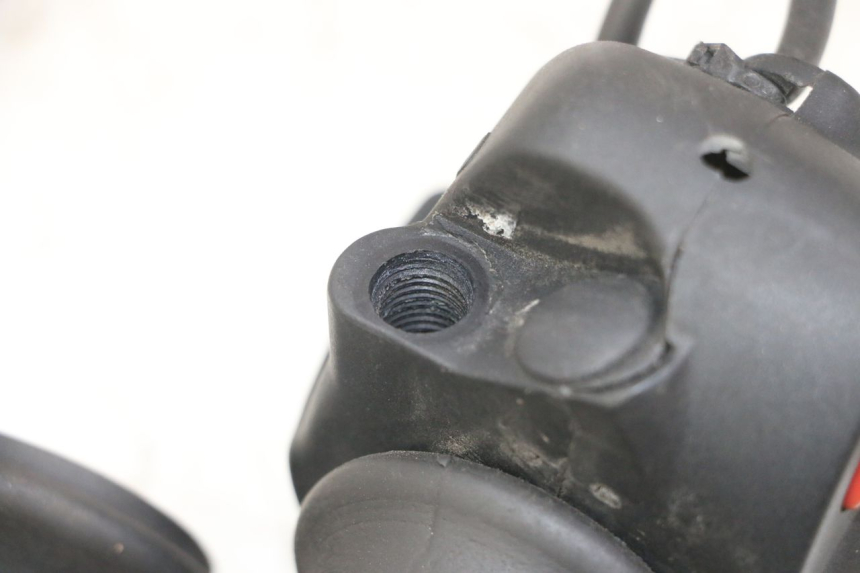 photo de RIGHT SWITCH PEUGEOT ELYSTAR 125 (2002 - 2007) - Component detail