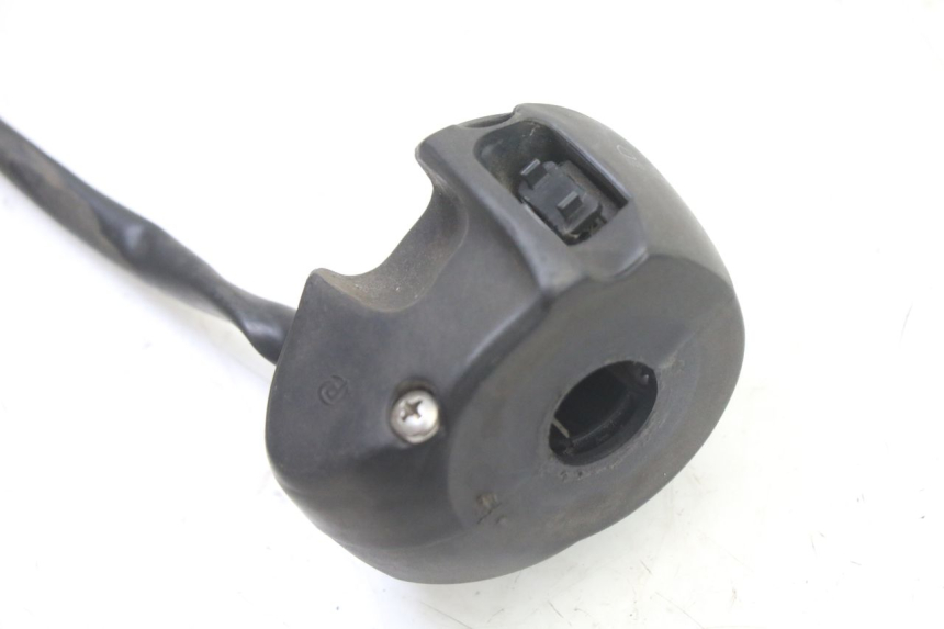 photo de RIGHT HANDLEBAR SWITCH PEUGEOT ELYSTAR 50 (2002 - 2014) - Technical close-up