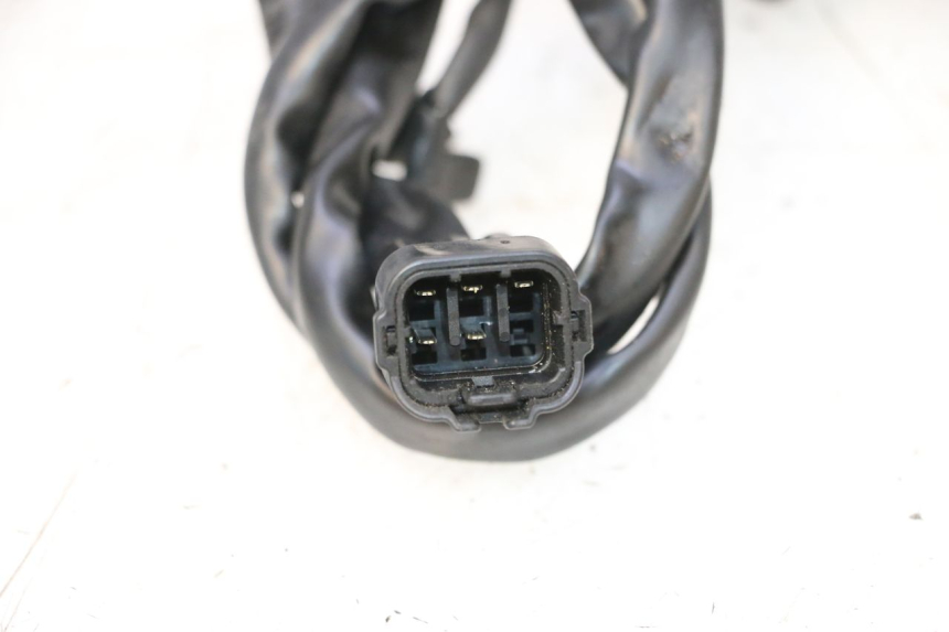 photo de RIGHT SWITCHGEAR KAWASAKI ER-6 ER6 F ABS 650 (2012 - 2016) - Zoom on usage condition