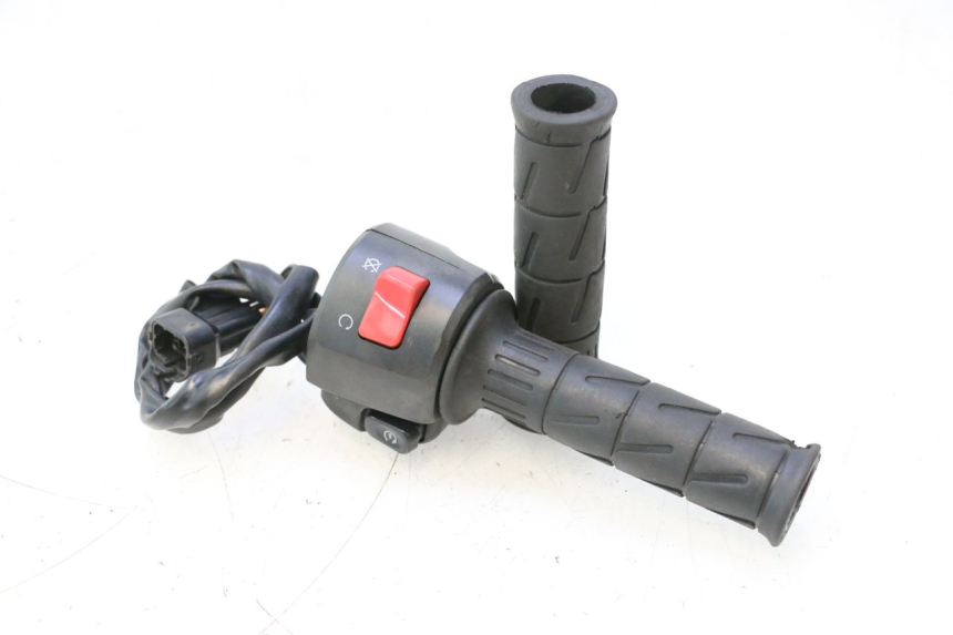 photo de RIGHT SWITCH KAWASAKI ER-6 ER6 N 650 (2005 - 2009) - Main view