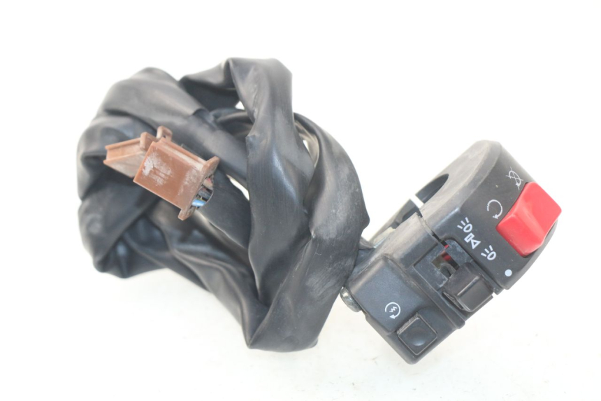 photo de RIGHT HANDLEBAR SWITCH YAMAHA FJR ABS 1300 (2006 - 2012) - Main view
