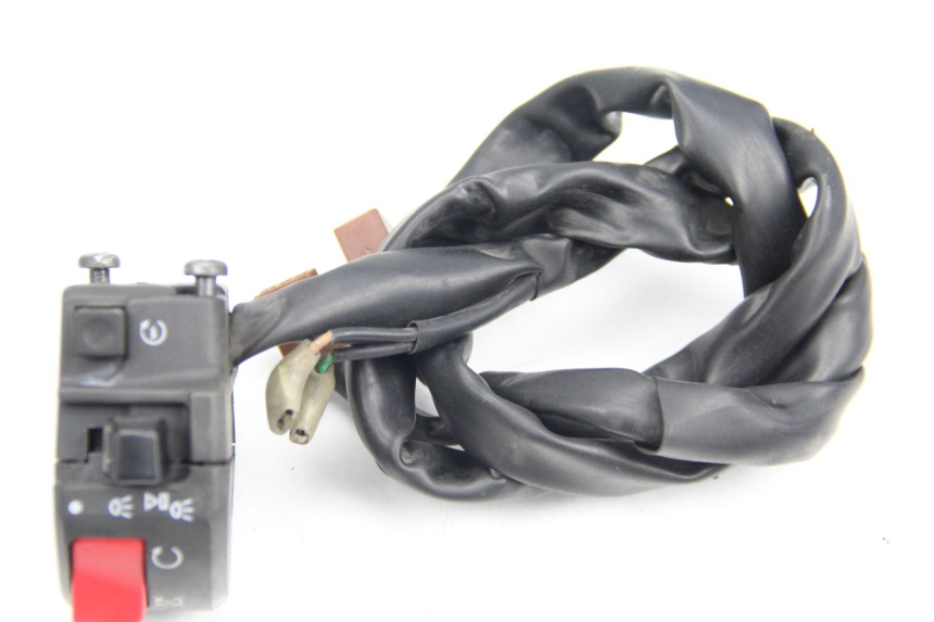 photo de RIGHT HANDLEBAR SWITCH YAMAHA FJR ABS 1300 (2006 - 2012) - Alternative perspective