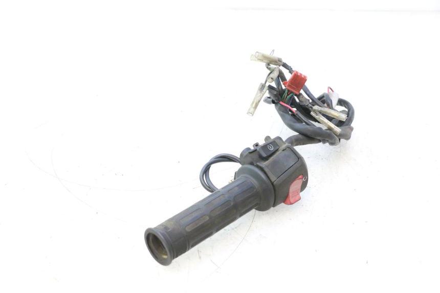 photo de RIGHT SWITCH HONDA FJS SILVER WING SILVERWING 400 (2005 - 2008) - Product overview