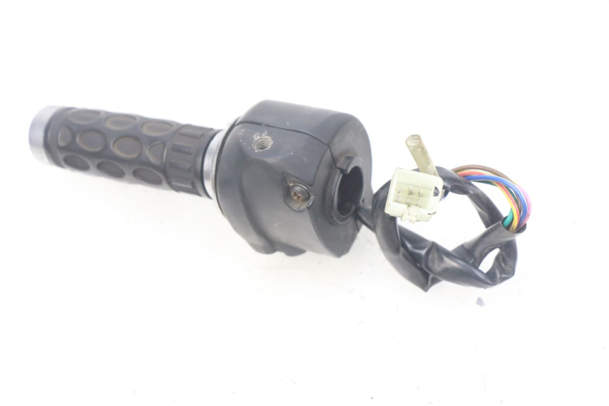 photo de RIGHT SWITCH SACHS FY125T FY T 125 (2007 - 2011) - Zoom on usage condition