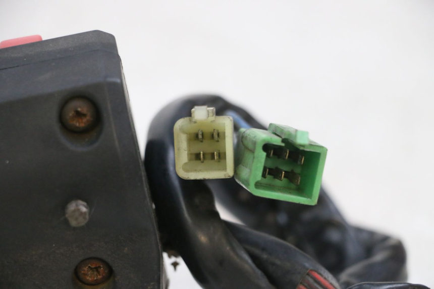 photo de RIGHT SWITCH KAWASAKI GPX R WARBIRD 600 (1988 - 1993) - Product overview