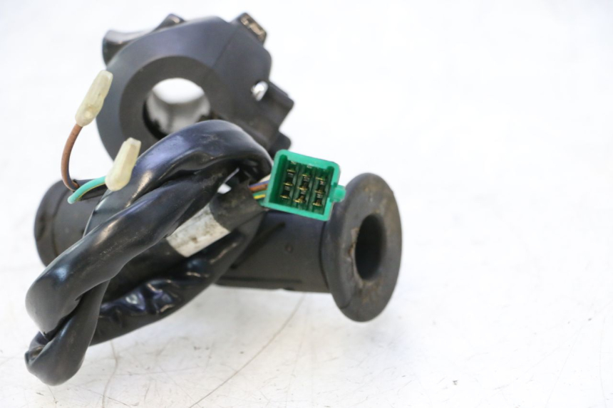 photo de RIGHT SWITCH KYMCO GRAND DINK 125 (2008 - 2014) - Product overview