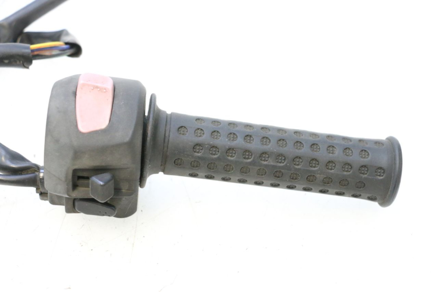 photo de RIGHT SWITCH SYM GTS EVO 125 (2009 - 2013) - Component detail