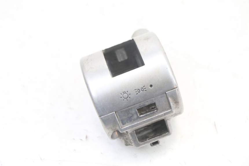 photo de RIGHT SWITCH HONDA VT C2 SHADOW 750 (1997 - 2001) - Component detail