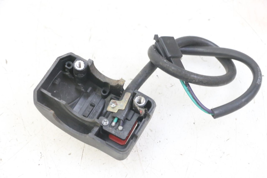 photo de RIGHT HANDLEBAR SWITCH PEUGEOT KISBEE 4T 50 (2018 - 2022) - Alternative perspective
