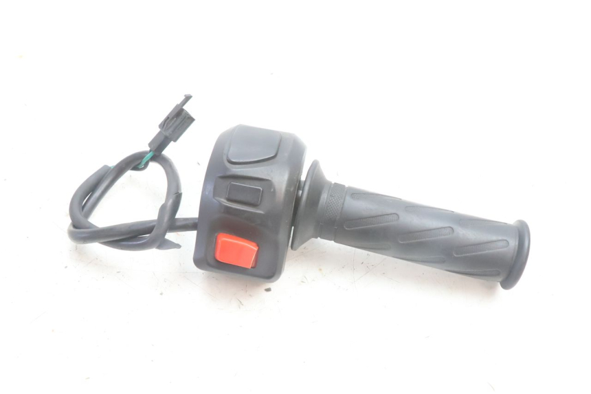 photo de RIGHT HANDLEBAR SWITCH PEUGEOT KISBEE 4T 50 (2010 - 2017) - Main view