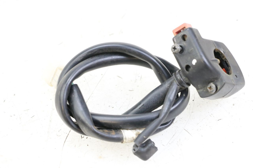 photo de RIGHT SWITCH KYMCO STRYKER OFF ROAD 125 (1999 - 2005) - Zoom on usage condition