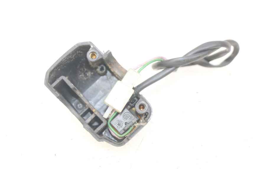 photo de RIGHT HANDLEBAR SWITCH PEUGEOT LUDIX 50 (2005 - 2007) - Zoom on usage condition