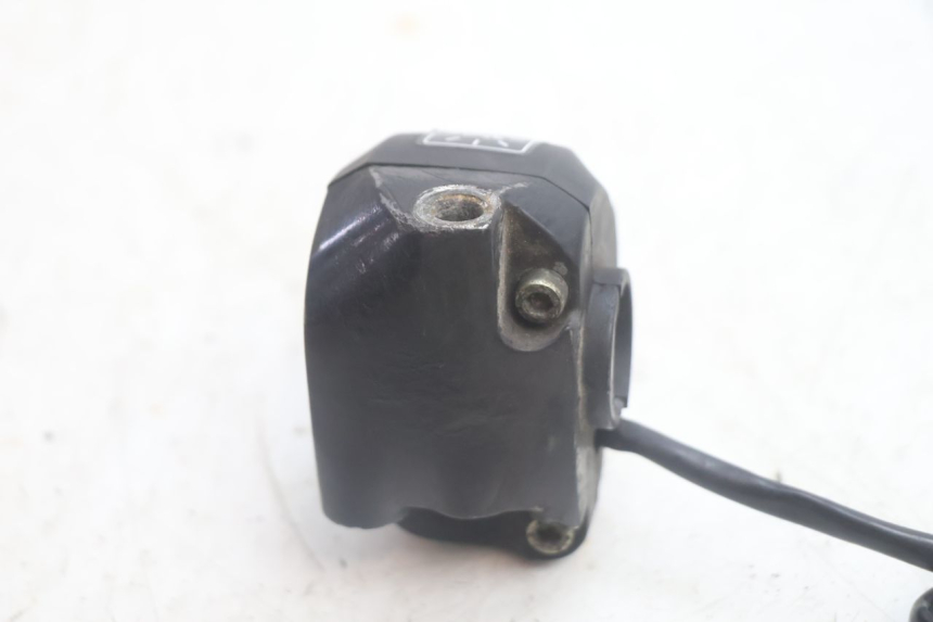 photo de RIGHT HANDLEBAR SWITCH PEUGEOT LUDIX 50 (2005 - 2007) - Technical close-up