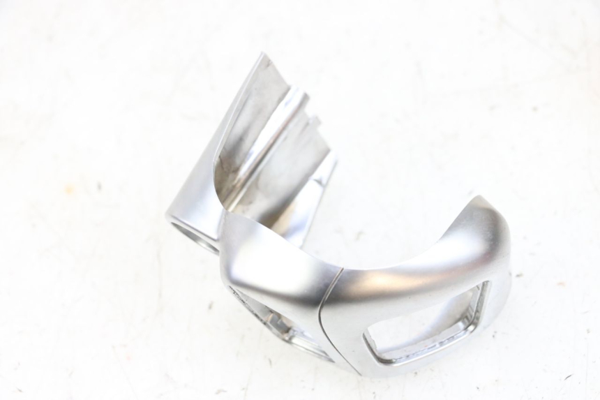 photo de RIGHT SWITCH PIAGGIO MP3 HPE 300 (2019 - 2026) - Product overview