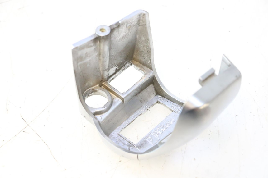 photo de RIGHT SWITCH PIAGGIO MP3 500 (2016 - 2018) - Fixing points details